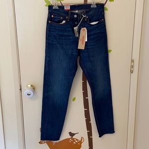 White Oak Discontinued NWT Wedgie High Rise Levi’s
